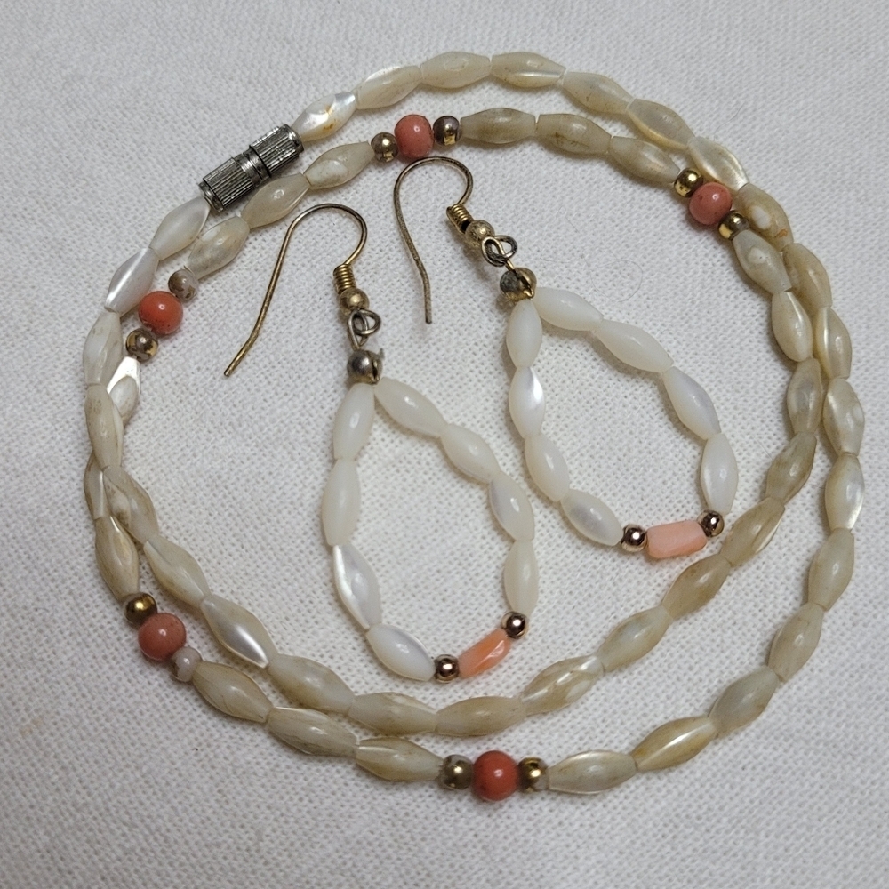 Vintage Pearl and Coral Bead Neckalce and Earing Set